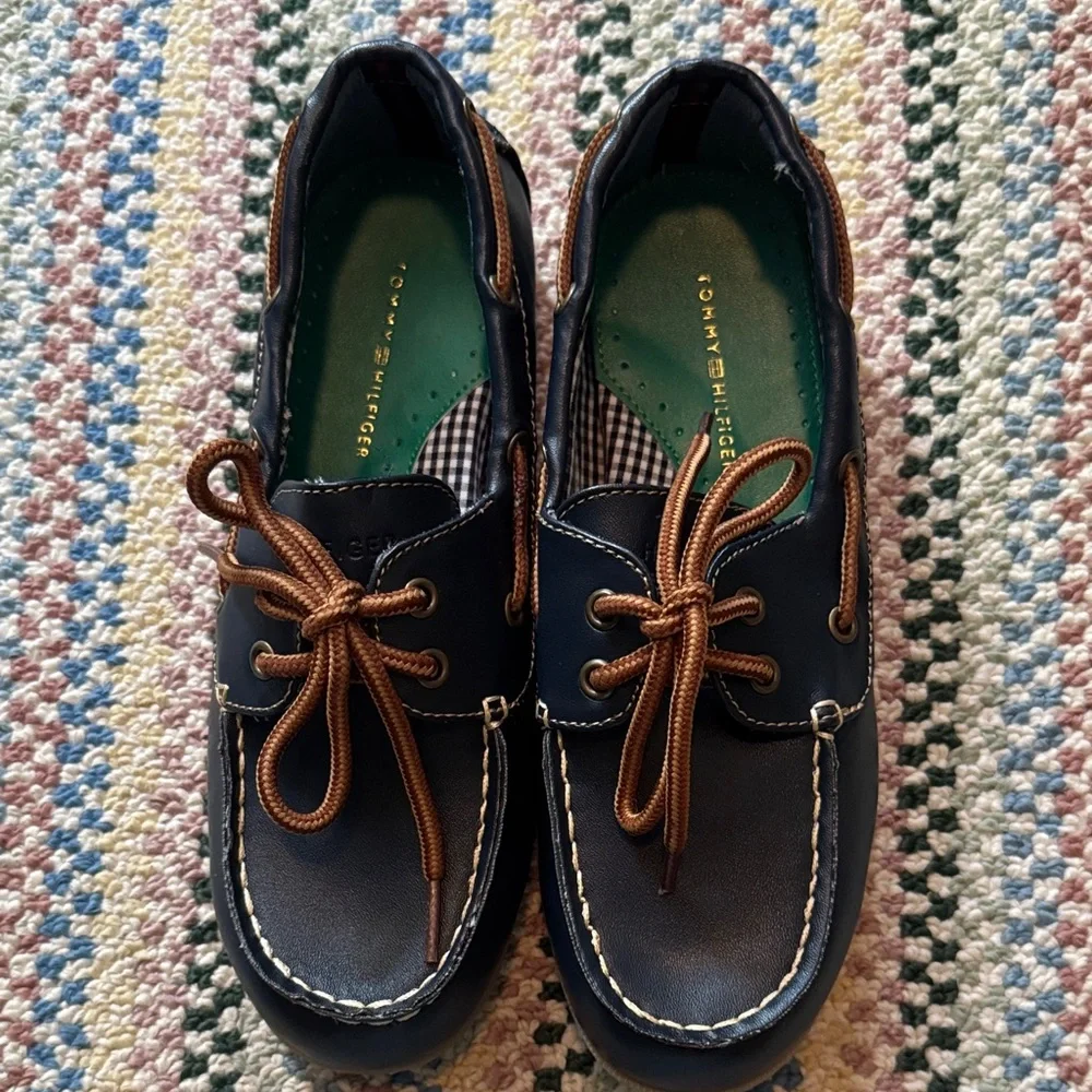 NEW Kids Navy Boat Shoes